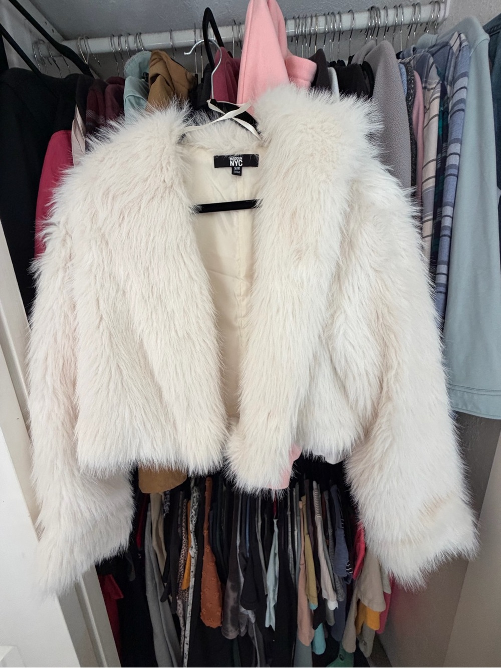 NYC Plush Faux Fur Cropped Jacket in Ivory